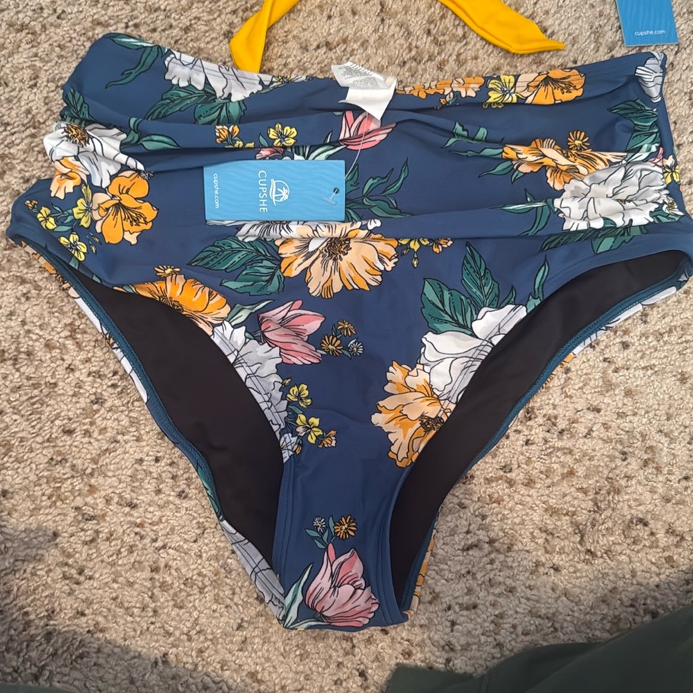 NWT, Blue floral bathing suit bottom, CUPSE, Large, high waisted